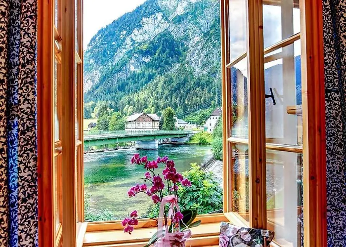 Welterbe-wirtshaus Steegwirt * Bad Goisern am Hallstättersee